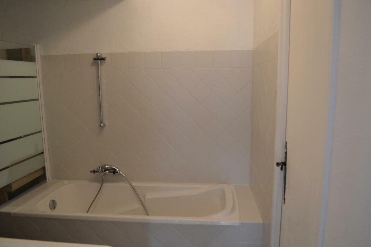 Apartment Les Moulins Saint-Tropez Exteriör bild